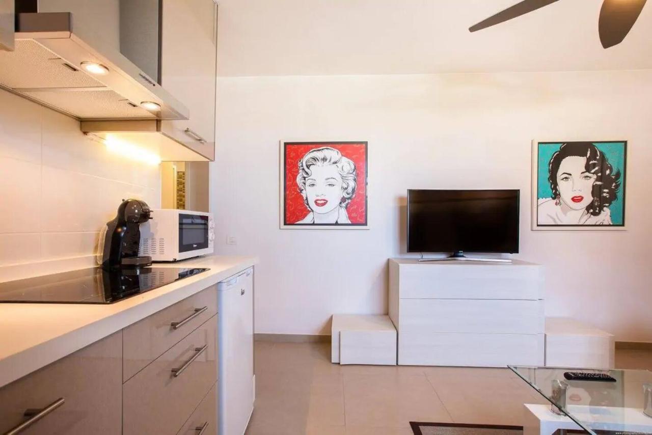 1 Bedroom Apartment For 4 People In Tenerife Costa Adeje  Εξωτερικό φωτογραφία
