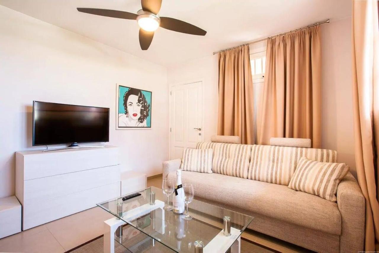 1 Bedroom Apartment For 4 People In Tenerife Costa Adeje  Εξωτερικό φωτογραφία